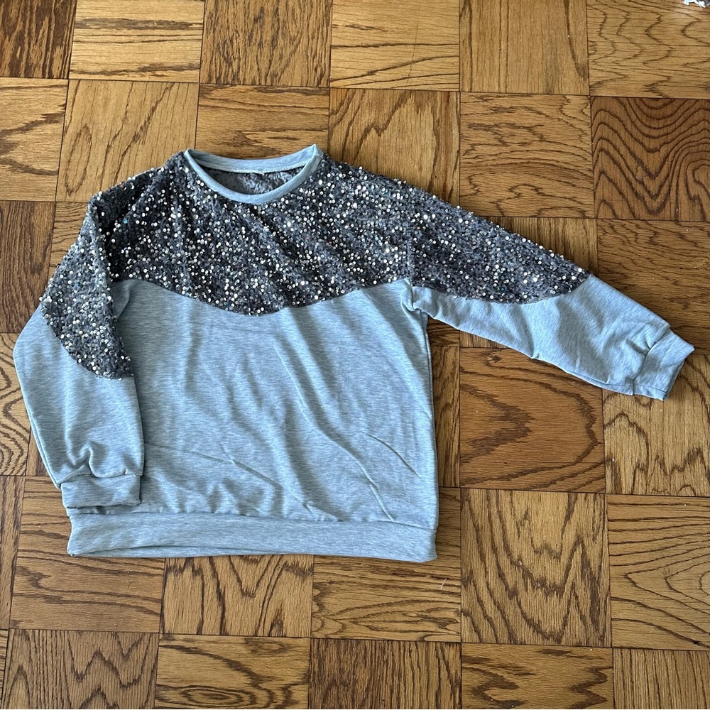 Grey Sequined sweatshirt